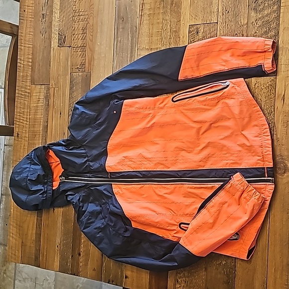 Lululemon Reflective Running Jacket - Picture 3 of 9